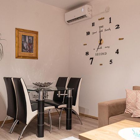 Guest house Alifakovac SJJ Extérieur photo